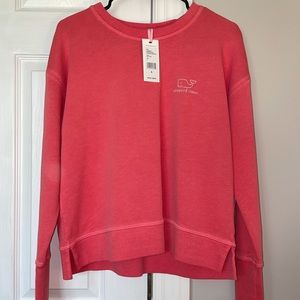 NWT Vineyard Vines crewneck